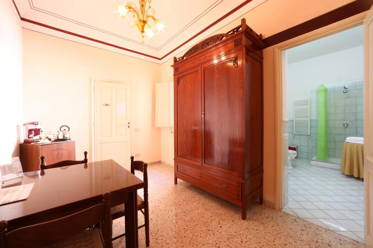 Hotel Al Bastione Imperiale Trapani Exterior foto
